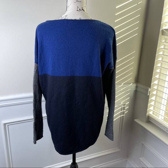 Vince cashmere wool blend‎ blue color block sweater size small - Picture 4 of 5